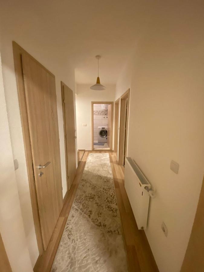 Violin 2 Bedroom Apartment Downtown Prizren Kültér fotó