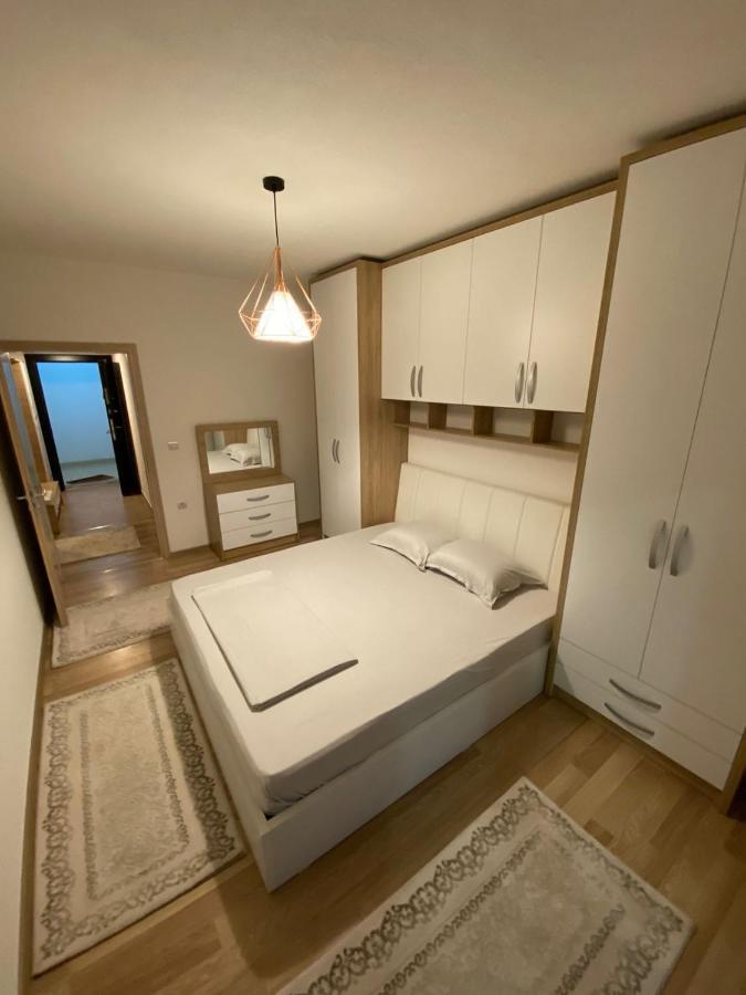 Violin 2 Bedroom Apartment Downtown Prizren Kültér fotó